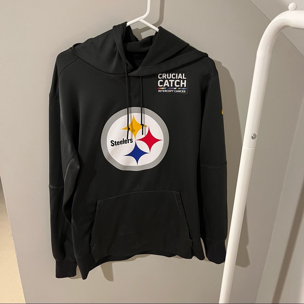 Pittsburgh Steelers Nike sweatshirt, size medium